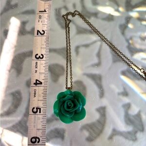 Green Rose Flower Necklace